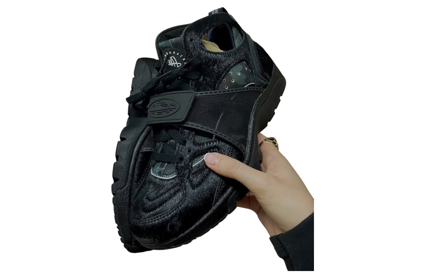 corteiz-nike-air-trainer