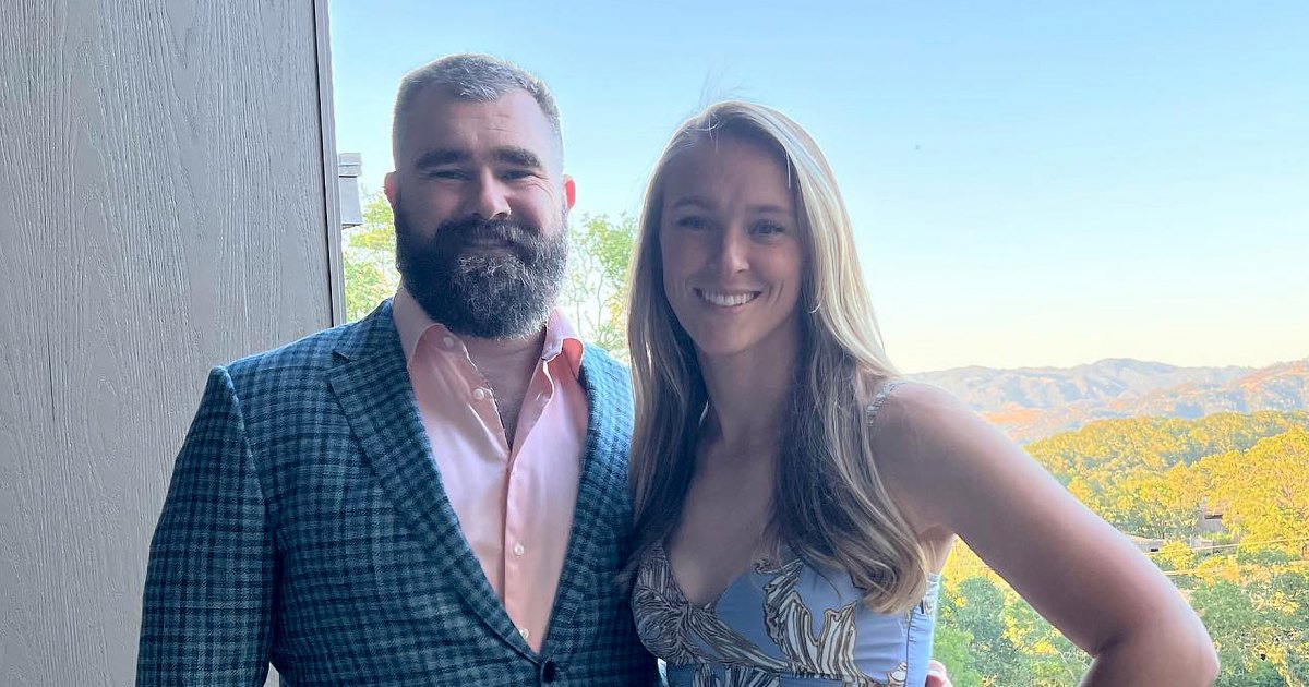 kylie-kelce-babysitter-while-jason-home