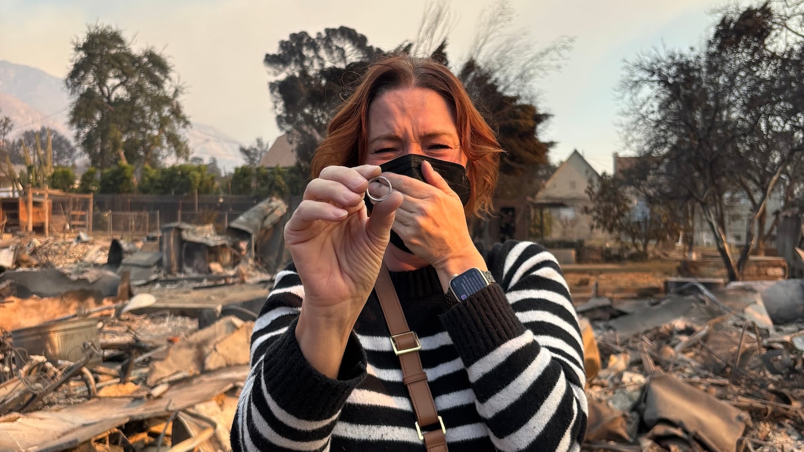 wedding-ring-california-fire