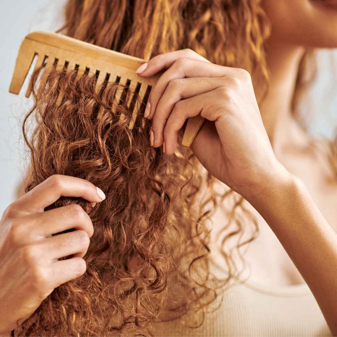 leave-in-conditioner-curly-hair