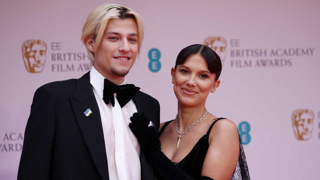 millie-bobby-brown-farm-life