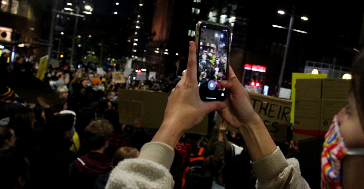 protest-photography-privacy-protection